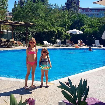 Family Apartments In Solmarin Sunny Beach Dış mekan fotoğraf