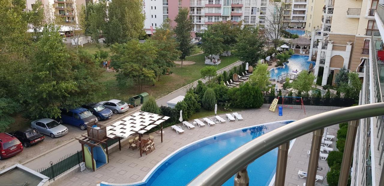 Family Apartments In Solmarin Sunny Beach Oda fotoğraf